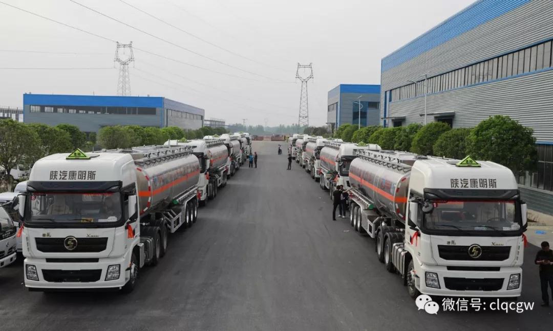 程力危化車制造公司新型輕量化全鋁合金?；\(yùn)輸車成行業(yè)驕子